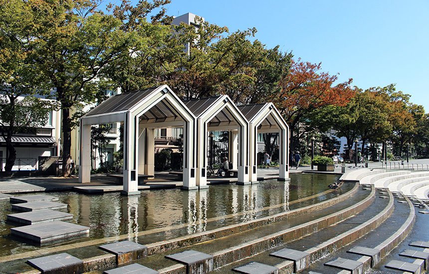 🏞️ 신마치강 수변 공원 (신마치가와 미즈기와코엔) 이미지 1